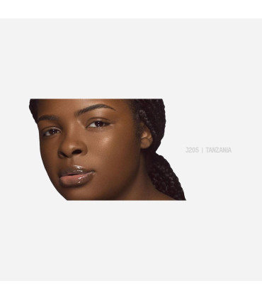 I AM MAGIC FOUNDATION 30ML - FOND DE TEINT JUVIAS PLACE JUVIAS PLACE -  19.16